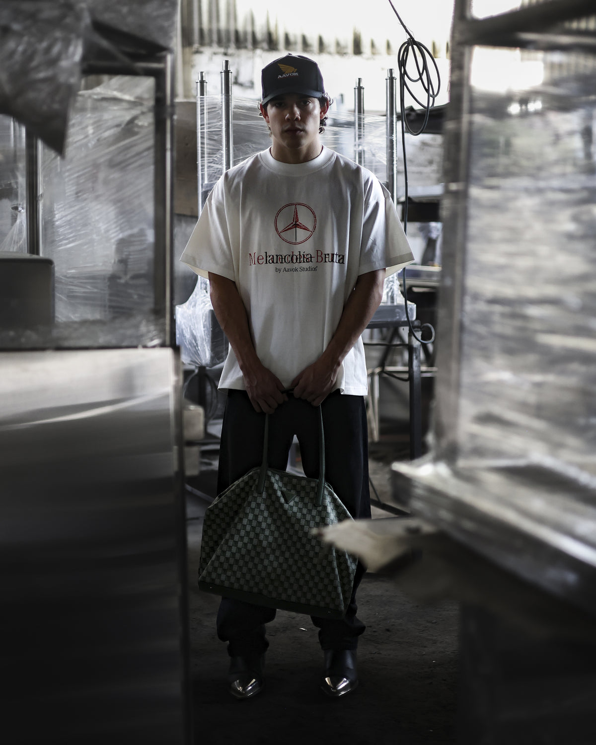 MELANCOLÍA BRUTA TEE — IVORY